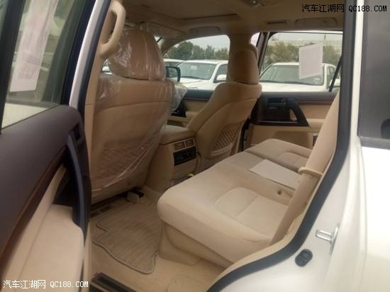 18款丰田酷路泽5700 5.7L排量中东版实拍