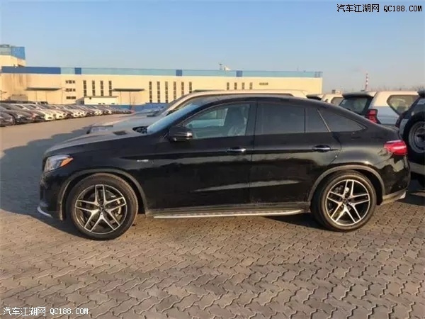 18款美规奔驰G350现车柴油参数配置解析