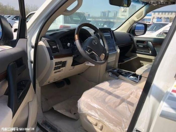 18款丰田酷路泽4600GXR两气囊7座版报价