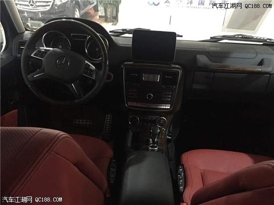 18款奔驰G500 4.0T V8五座硬派越野评测