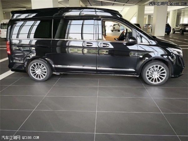 2018款奔驰麦特斯进口商务车到店实拍