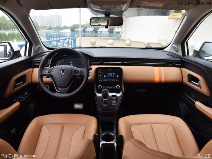 纯电动紧凑型SUV 欧拉iQ成都车展上市