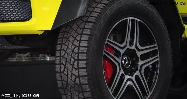 2018款奔驰G500 4×4²蓝色黄色现车实拍