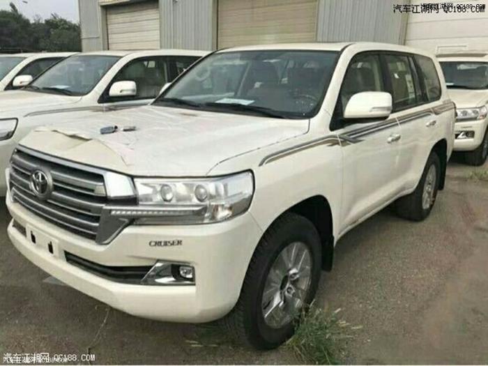 丰田酷路泽4000中东版后挂备胎现车详解