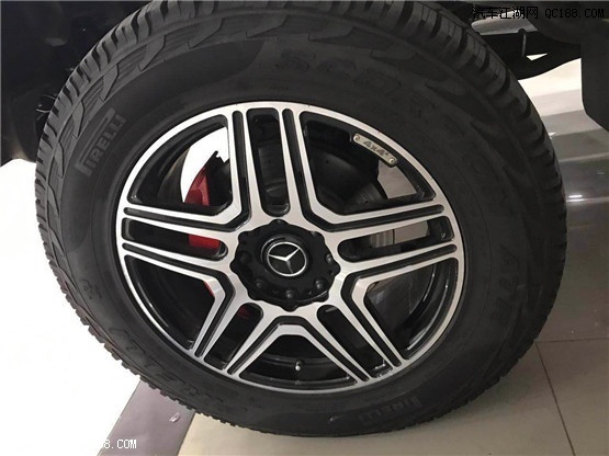 18款奔驰G550 4x4 4.0L机械增压现车价格