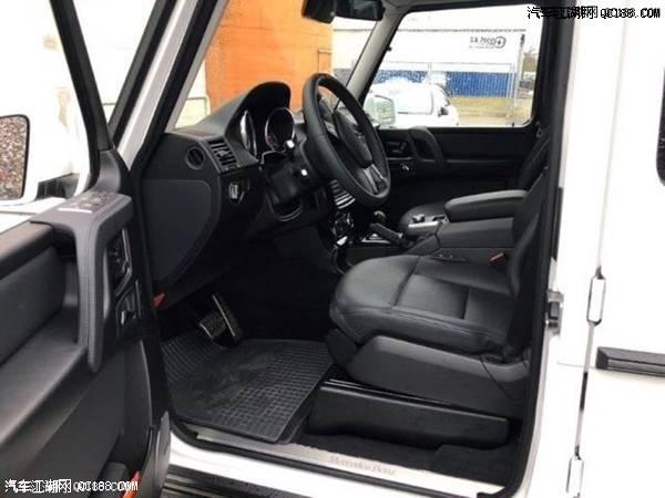 18款进口奔驰G350d柴油白外黑内现车报价