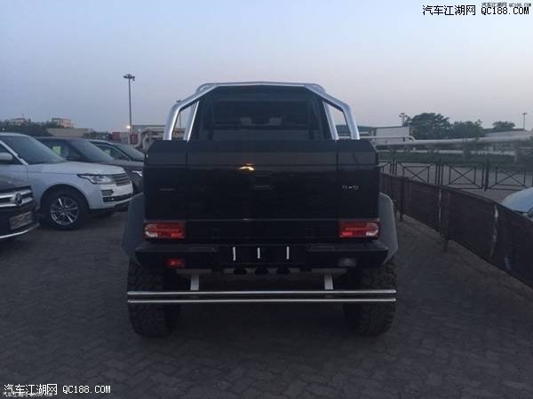 2018款奔驰G63AMG 6X6 5.5升V8现车报价