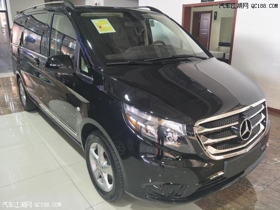 18款奔驰V250 2.0T汽油进口商务房车实拍