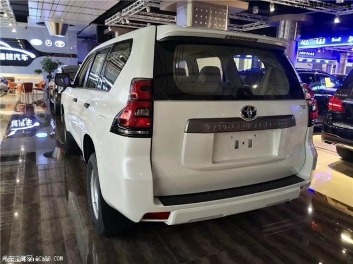 中东版18款丰田霸道2700丐版现车实测