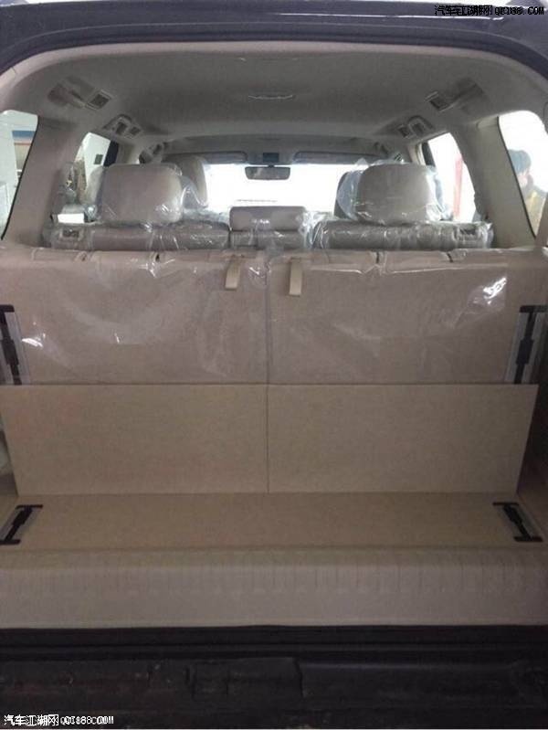 平行进口18款丰田霸道4000VX配置解读