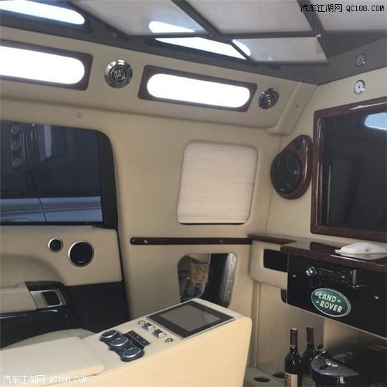 2018款路虎揽胜皇家一号防弹加长版价格