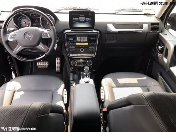 18款奔驰G550墨版4.0L V8双涡轮增压解析