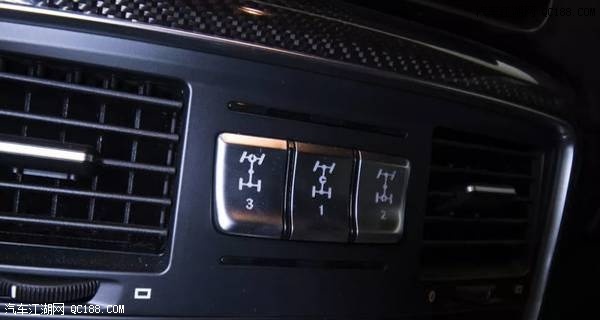 2018款奔驰G500 4×4²蓝色黄色现车实拍