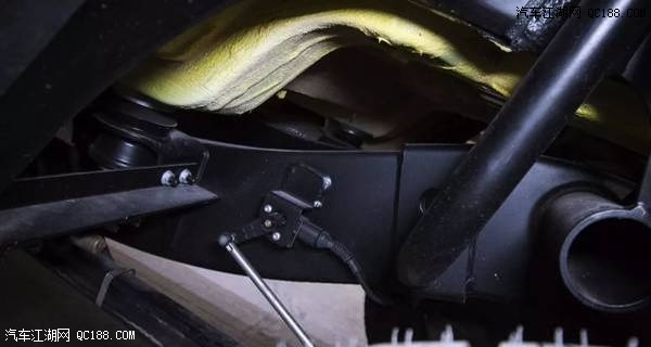 2018款奔驰G500 4×4²蓝色黄色现车实拍