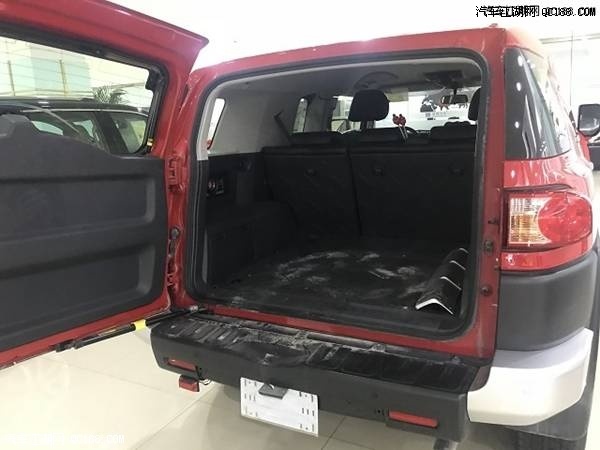 18款丰田FJ酷路泽5速自动红色中东版报价