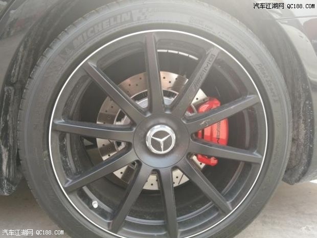 平行进口18款奔驰S级AMG S63L性能体验