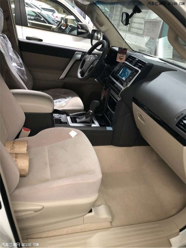 18款进口丰田霸道3000中东版报价解析