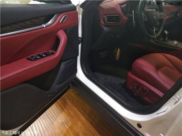 2018款玛莎拉蒂莱万特Levante美规版报价