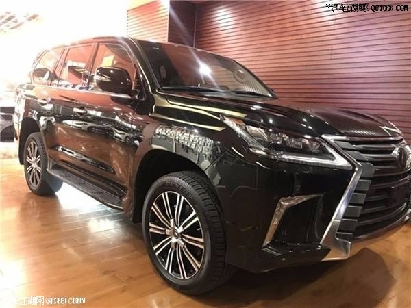 18款平行进口雷克萨斯LX570汽油加版实拍