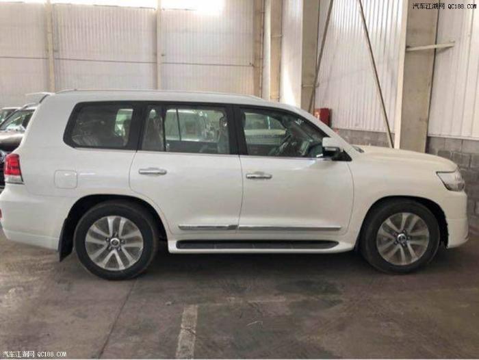 全地形SUV 18款丰田酷路泽5700VXR实拍