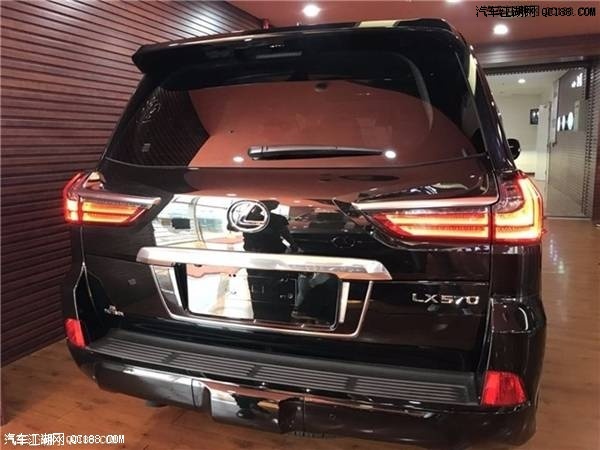 18款平行进口雷克萨斯LX570汽油加版实拍