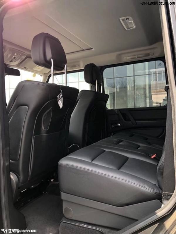 18款奔驰G550墨版4.0L V8双涡轮增压解析