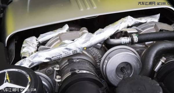 2018款奔驰G500 4×4²蓝色黄色现车实拍