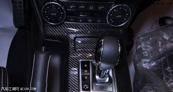 2018款奔驰G500 4×4²蓝色黄色现车实拍