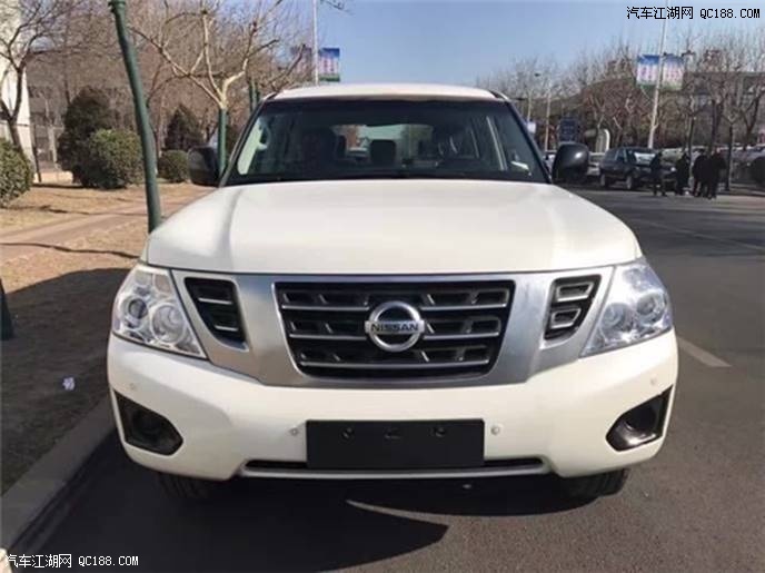 平行进口18款中东版尼桑途乐Y62试驾