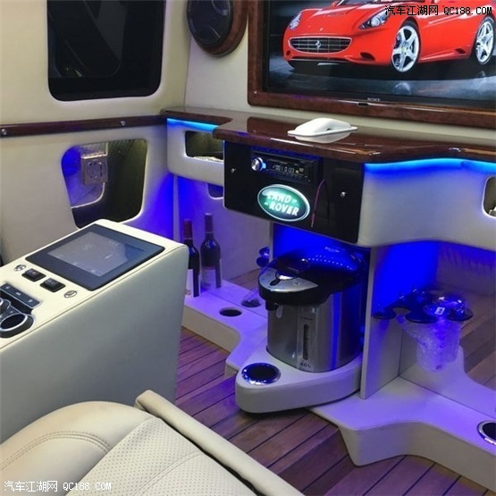 18款路虎揽胜皇家一号5.98米加长版价格