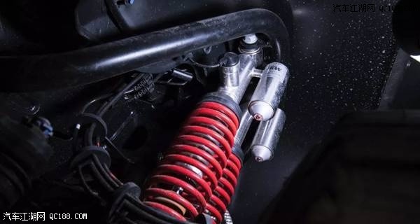 2018款奔驰G500 4×4²蓝色黄色现车实拍