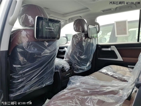 越野车18款中东版酷路泽5700顶配实测