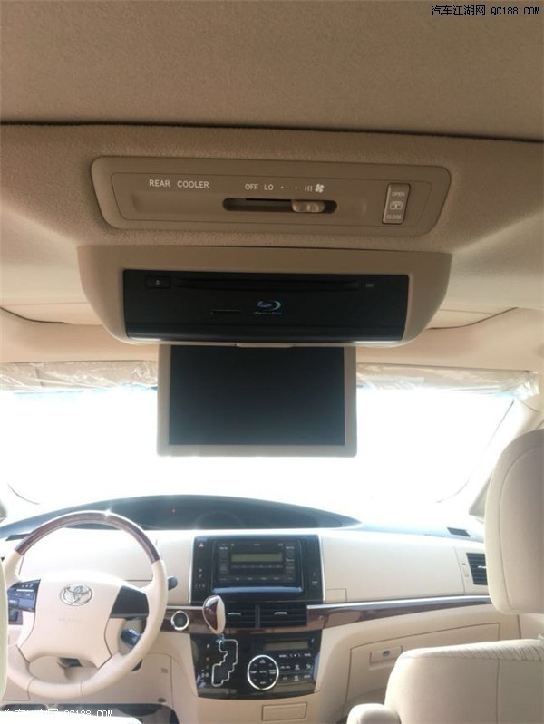 18款进口车丰田普瑞维亚中东版实拍感受