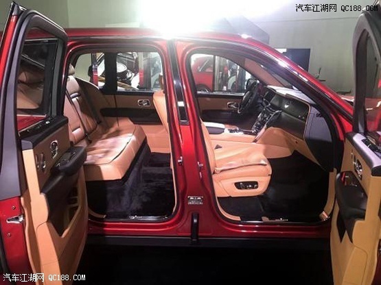 2018款进口劳斯莱斯库里南Cullinan实拍