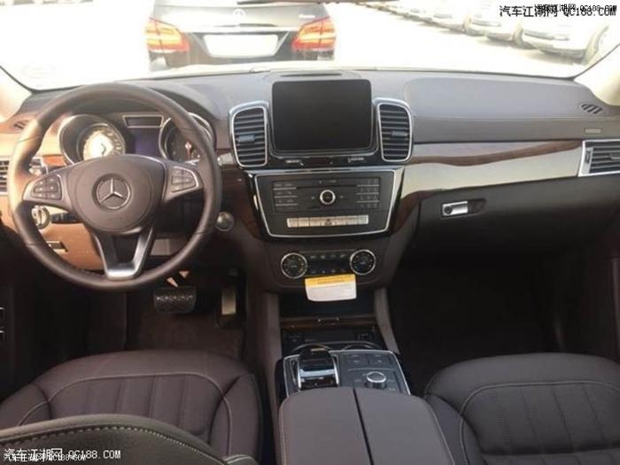 配置高价格低 18款美规奔驰GLS450实测