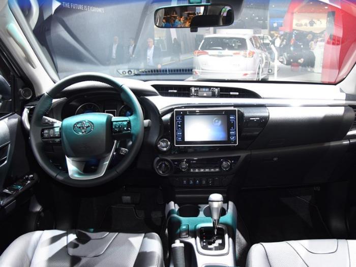 豪华双排皮卡 18款丰田海拉克斯SR5体验