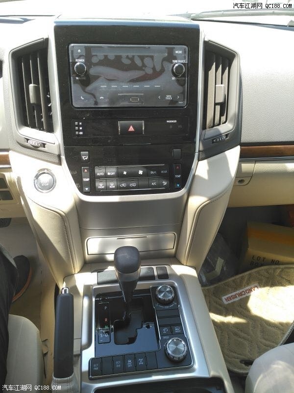 2018款丰田兰德酷路泽4600GXR性能体验