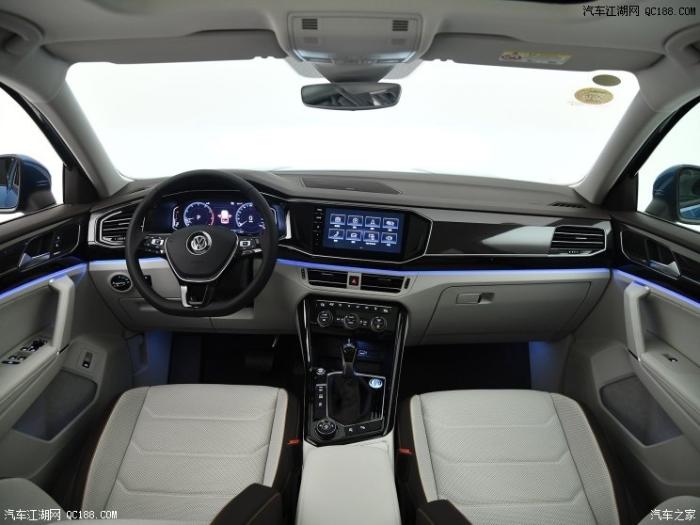 一汽-大众新SUV定名探岳 10月22日上市