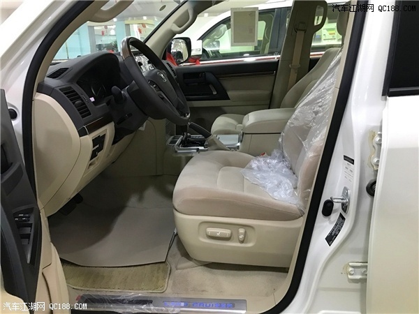 2018款丰田酷路泽4000GXR白米中东版评测