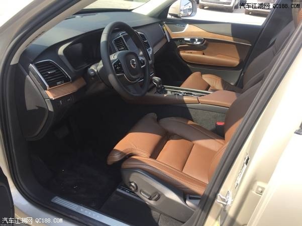 主打安全的SUV 18款沃尔沃XC90加版报价