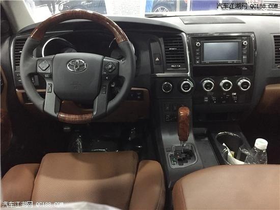 2018款丰田红杉5700 5.7L白金版现车价格