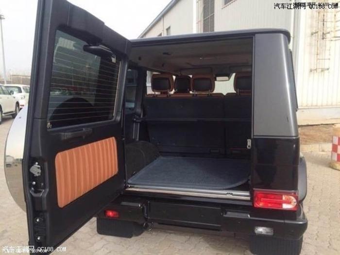 一身钢筋铁骨 2018款墨版奔驰G500实测