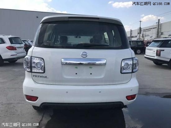 18款进口日产途乐Y62七座白色中东版实拍