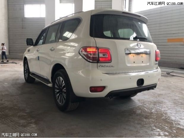 宽敞空间尽享舒适 18款日产途乐4.0SE报价