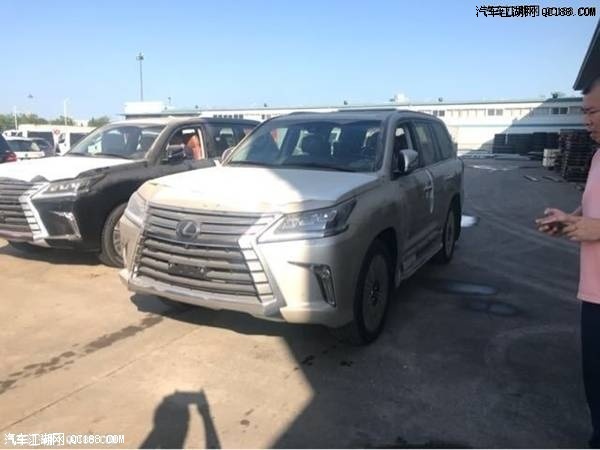 18款雷克萨斯LX570金/红中东版现车价格