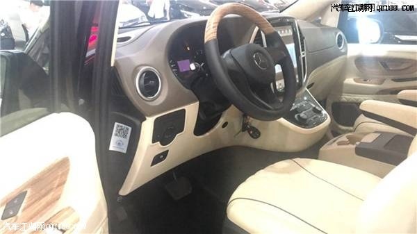 配置菲利普娱乐系统 18款奔驰Metris报价