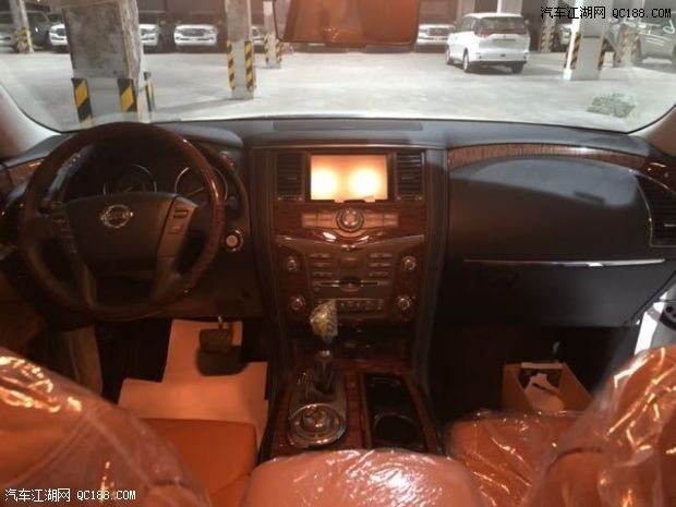 宽敞空间尽享舒适 18款日产途乐4.0SE报价