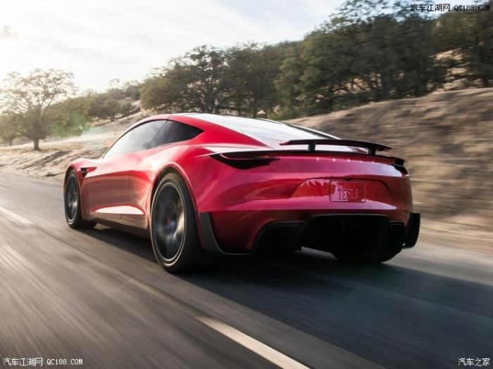 全新特斯拉Roadster量产版本月中旬发布
