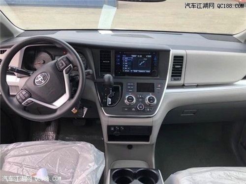 18款丰田塞纳3.5L四驱商务车加规版报价