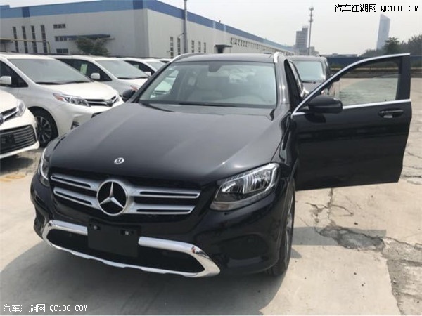 商务越野 19款墨版奔驰GLC300价格解读